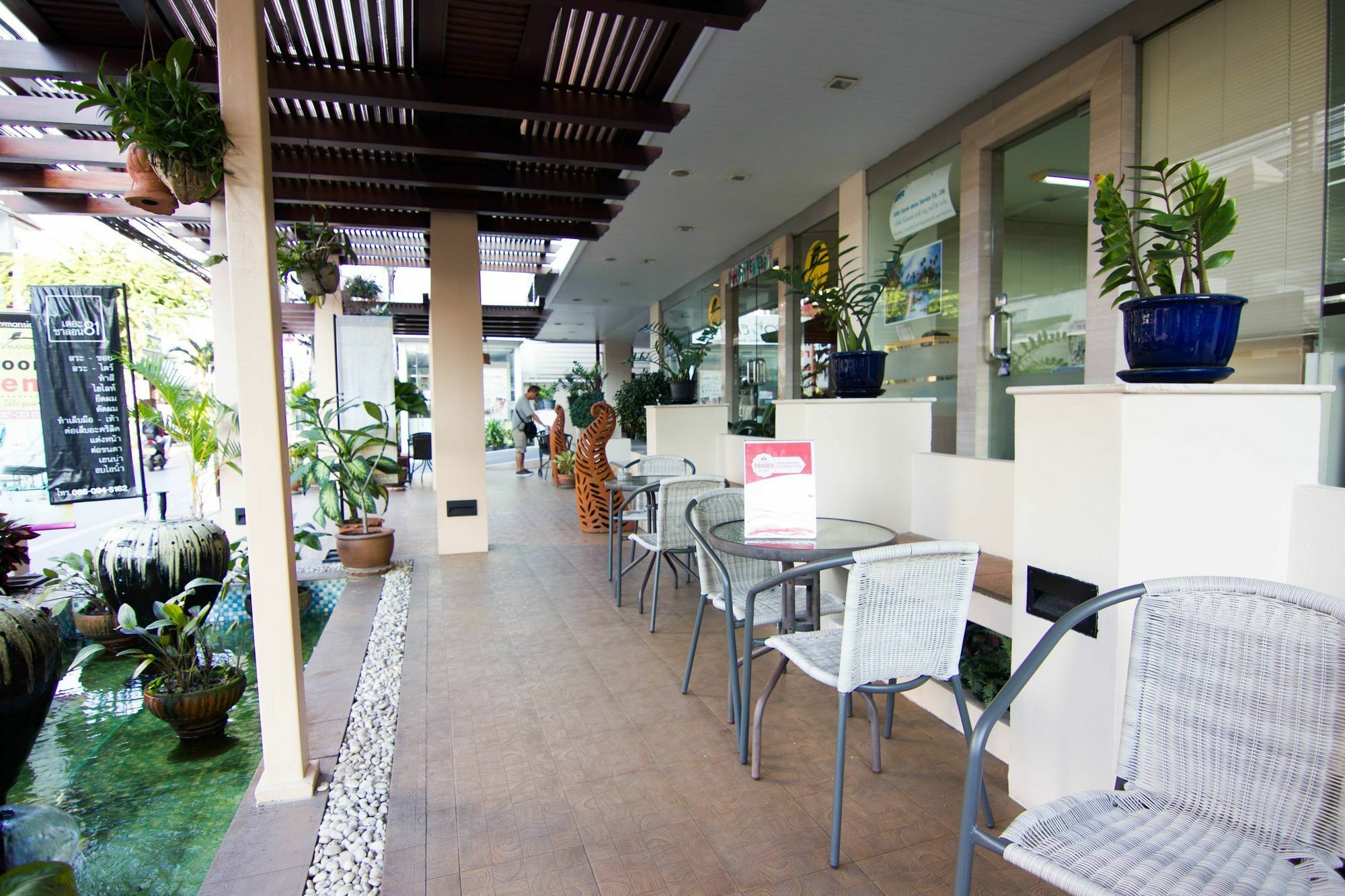 Zen Rooms Sukhumvit 81 Bangkok Exterior foto