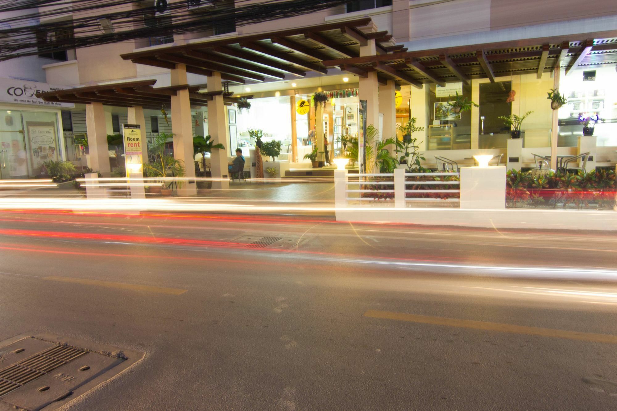 Zen Rooms Sukhumvit 81 Bangkok Exterior foto